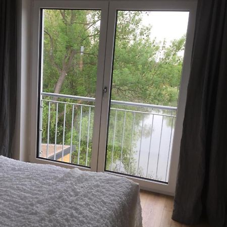 Familienfreundliche Ferienwohnung Am See Sömmerda Buitenkant foto