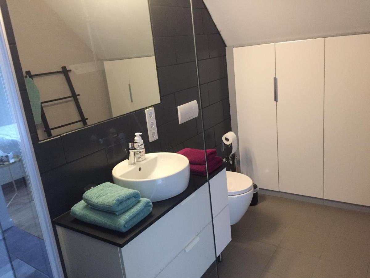 Familienfreundliche Ferienwohnung Am See Sömmerda Buitenkant foto