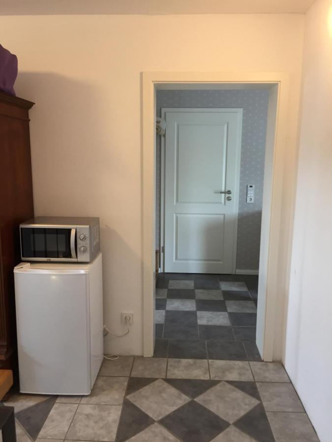 Familienfreundliche Ferienwohnung Am See Sömmerda Buitenkant foto